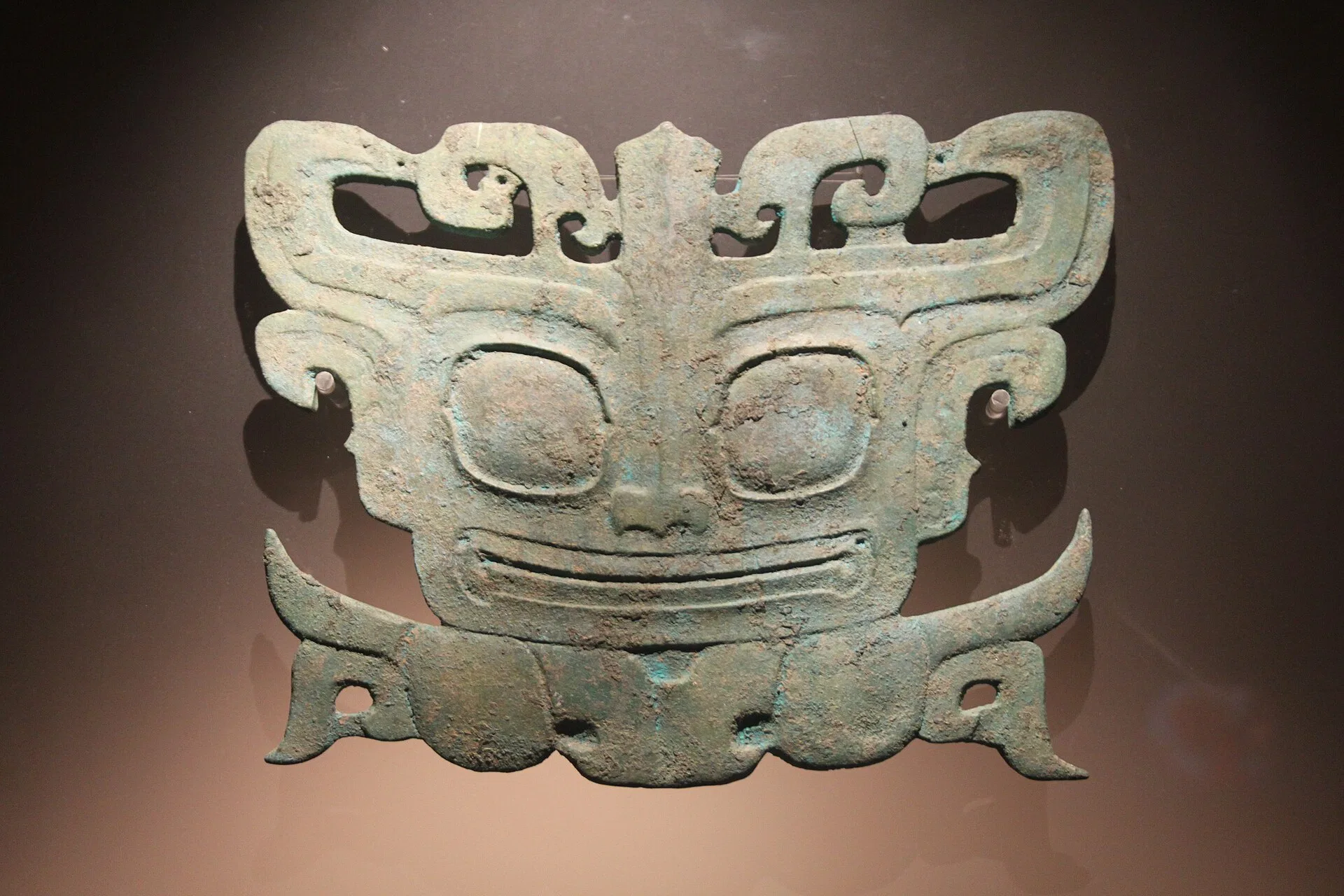 Bronze Animal Mask from Sanxingdui 3 Untitled