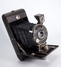 Listing image for ENSIGN GREYHOUND ANTIQUE CAMERA. SOLD FOR DISPLAY PURPOSES ONLY. COULD USE A LI