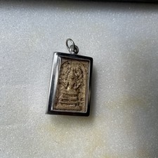 Listing image for Thai Ganesha Amulet Pendant Vintage Buddhist Collectible